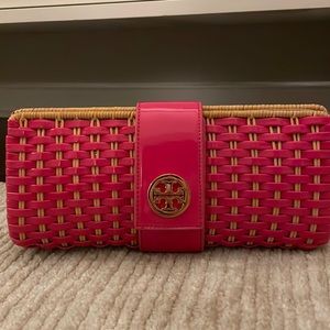 TORY BURCH NEW CLUTCH BAG PINK WEAVE! Used once or twice